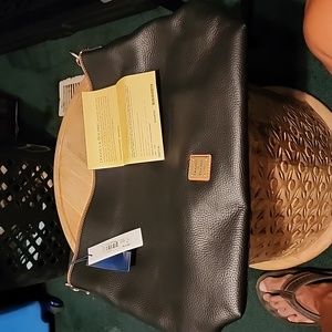 Dooney and Bourke Extra large bag
